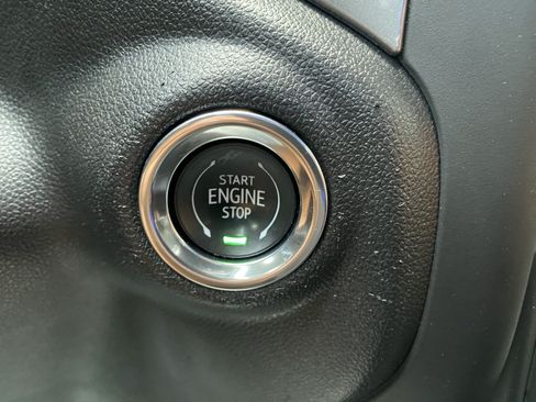 Used 2024 Chevrolet Silverado 1500 Custom AWD/4WD image 27