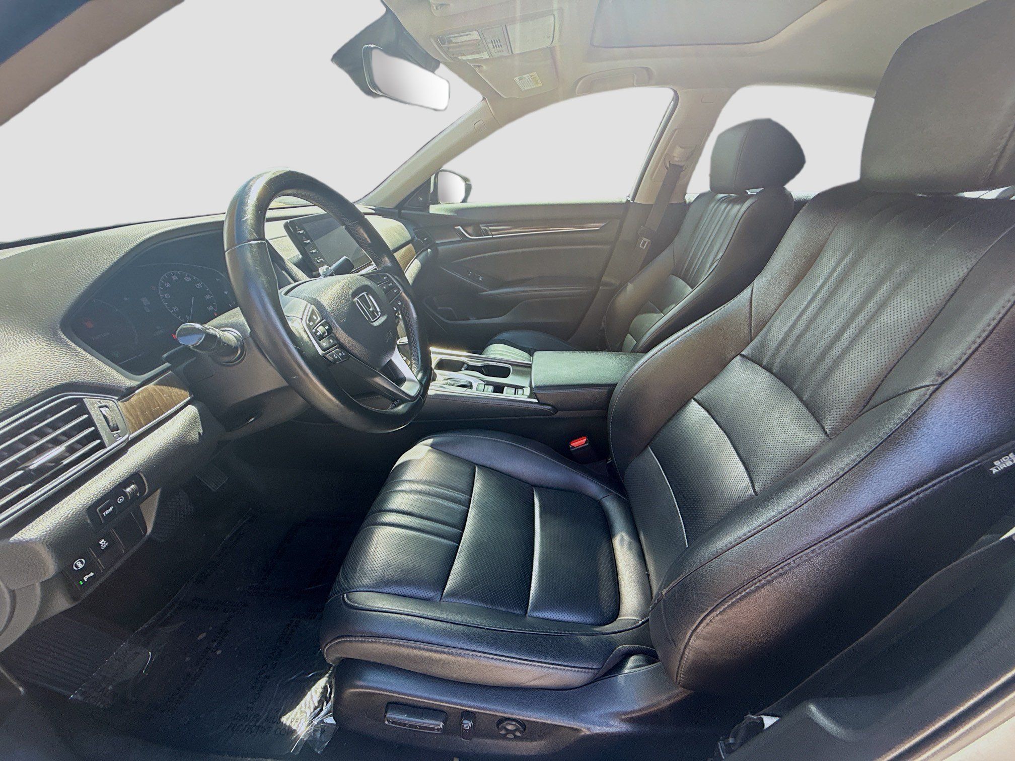 Used 2021 Honda Accord EX-L image 16