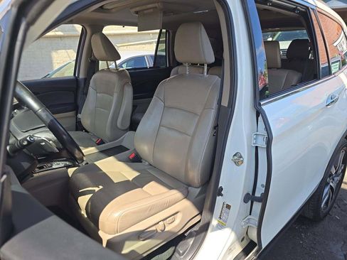 Used 2016 Honda Pilot Touring image 6