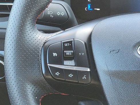 Used 2025 Ford Escape ST-Line AWD/4WD image 30