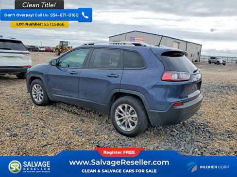 Used 2021 Jeep Cherokee Latitude FWD image 3