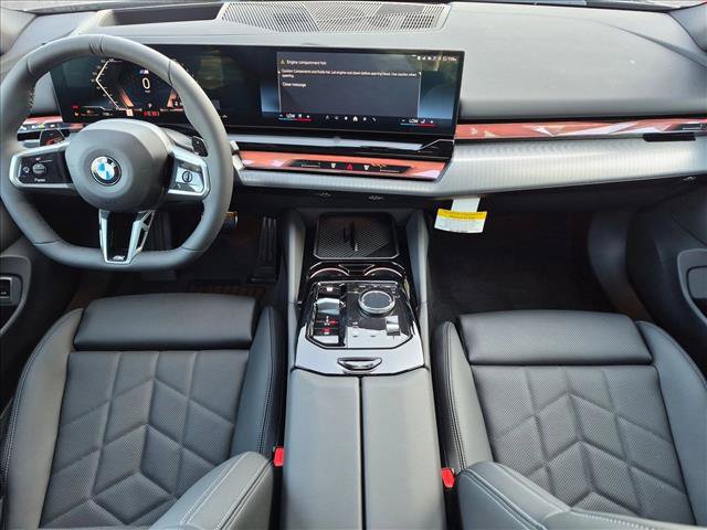 Used 2027 BMW 530i w/ M Sport Package RWD image 16