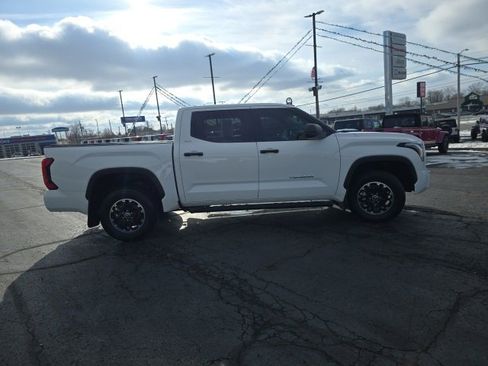 Used 2023 Toyota Tundra SR5 image 9