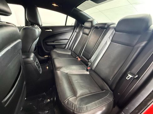 Used 2021 Dodge Charger SXT w/ Leather Interior Group RWD image 32