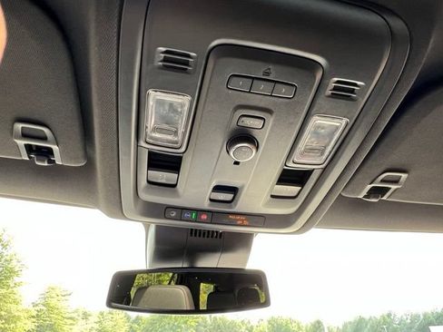 Used 2023 Chevrolet Tahoe RST AWD/4WD image 25