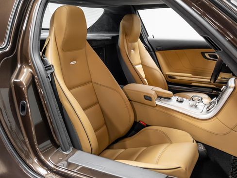 Used 2014 Mercedes-Benz SLS AMG GT Coupe image 82