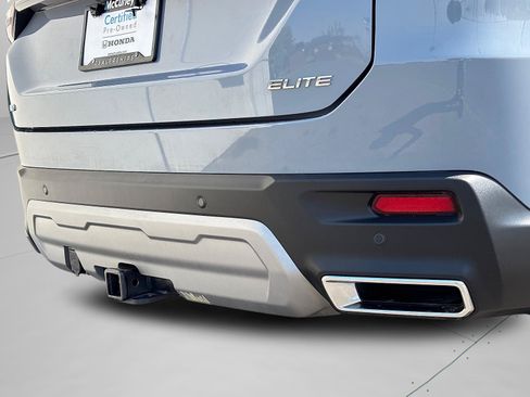 Certified 2023 Honda Pilot Elite image 8