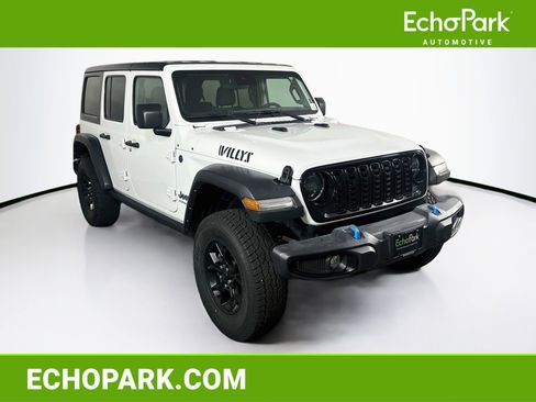 Used 2024 Jeep Wrangler Unlimited AWD/4WD image 1
