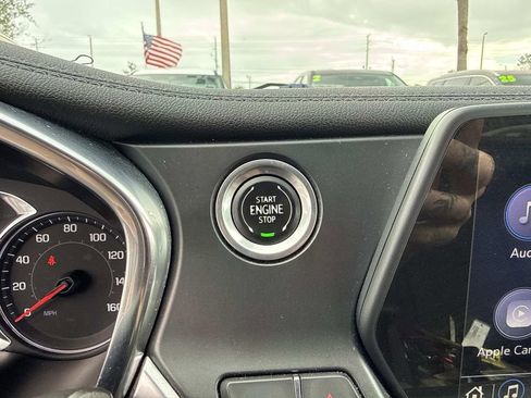 Used 2021 Chevrolet Blazer LT FWD image 29