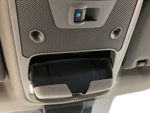 Used 2019 Ford F150 Lariat image 32