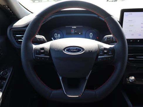 Used 2023 Ford Escape ST-Line Select w/ Tech Pack #2 image 15