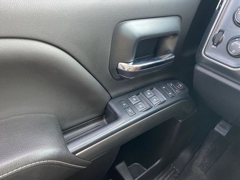 Used 2019 Chevrolet Silverado 1500 LT image 19