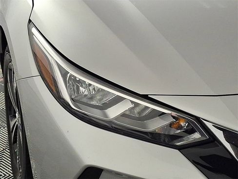 Used 2023 Nissan Sentra SV image 11