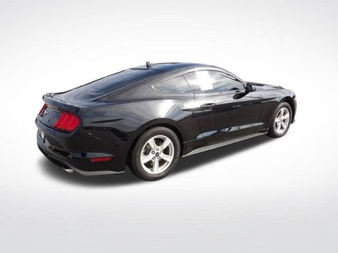 Used 2021 Ford Mustang Coupe RWD image 13