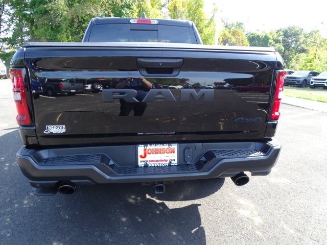 Used 2025 RAM 1500 Warlock AWD/4WD image 18