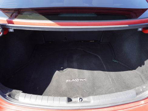 Used 2020 Hyundai Elantra Value Edition image 19