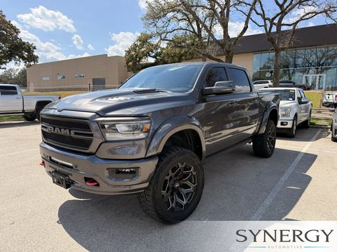 Used 2023 RAM 1500 Big Horn AWD/4WD image 1