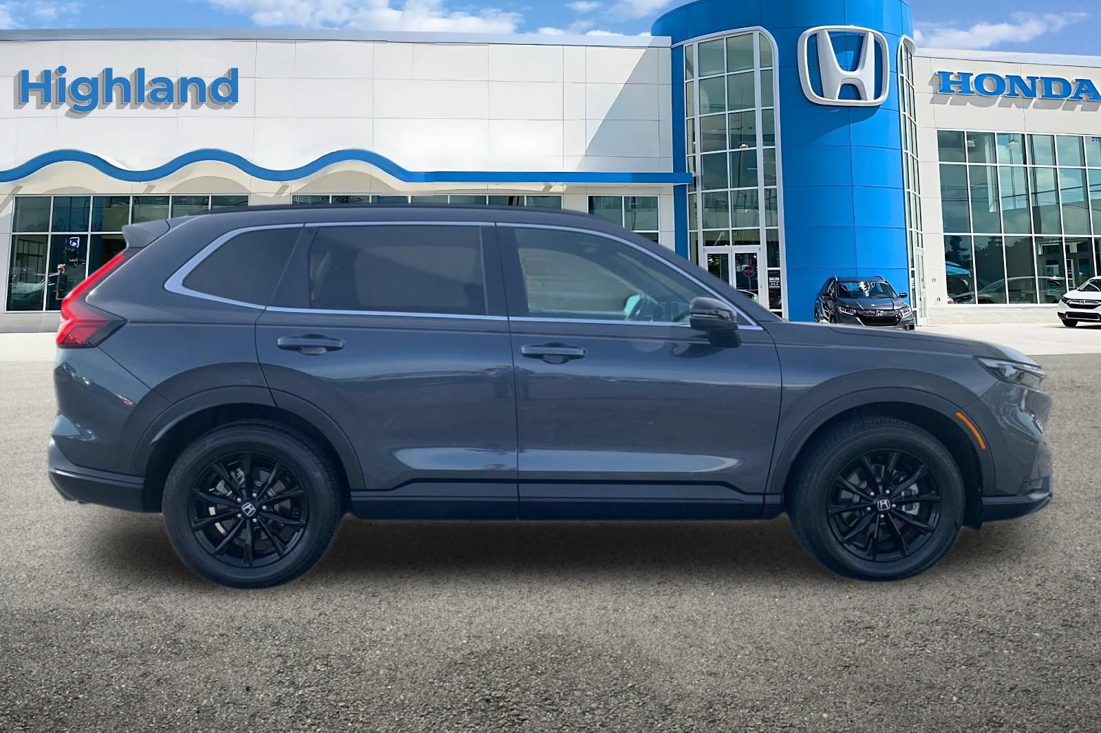Used 2025 Honda CR-V Sport-L image 6