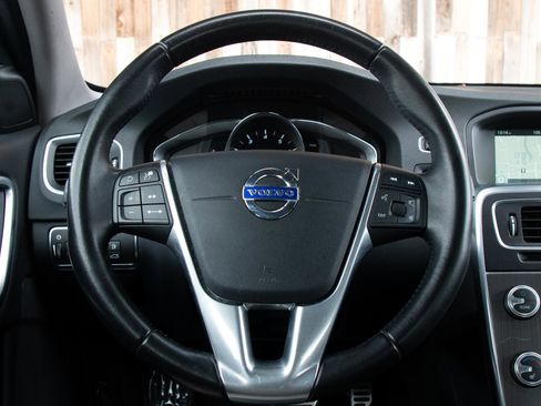 Used 2016 Volvo S60 T5 Cross Country Platinum w/ Protection Package image 14