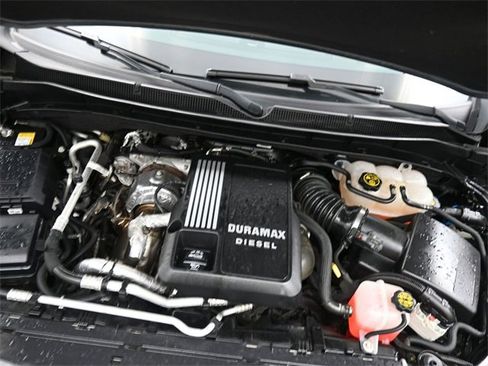 Used 2022 Chevrolet Tahoe RST w/ Luxury Package image 33