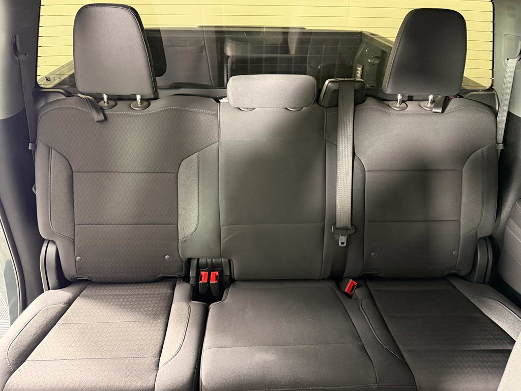 Used 2025 Chevrolet Silverado 1500 LT RWD image 18