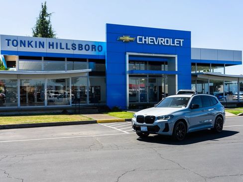 Used 2024 BMW X3 M40i w/ Parking Assistance Package AWD/4WD image 1