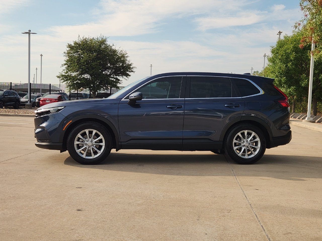 Used 2024 Honda CR-V EX-L image 4
