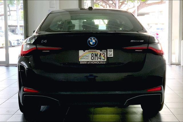 Used 2023 BMW i4 eDrive40 w/ Premium Package RWD image 4