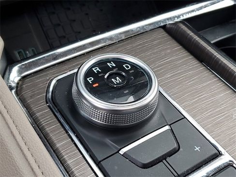 Used 2023 Ford Expedition Limited image 22