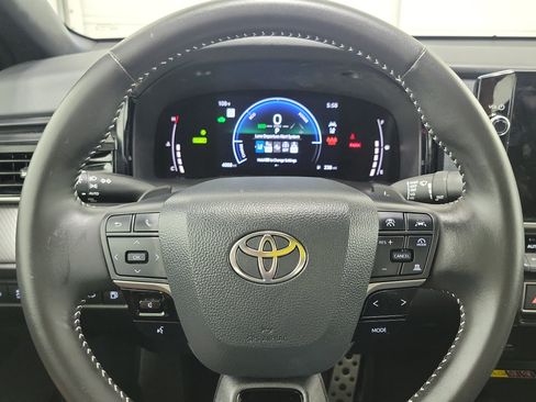 Used 2025 Toyota Camry SE w/ Multimedia Upgrade Package FWD image 22