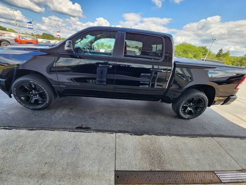 Used 2021 RAM 1500 Big Horn AWD/4WD image 6