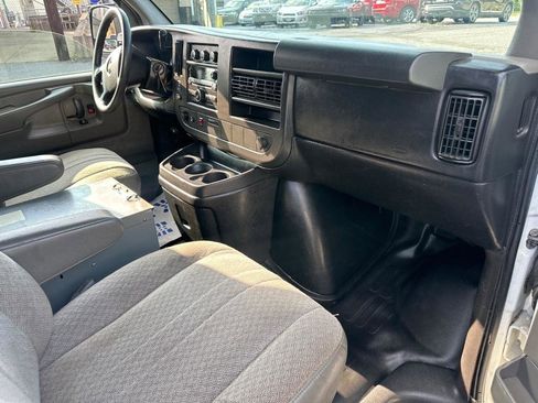 Used 2011 Chevrolet Express 1500 AWD w/ Power Package image 40