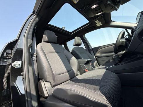 Used 2025 Subaru Forester Premium image 24