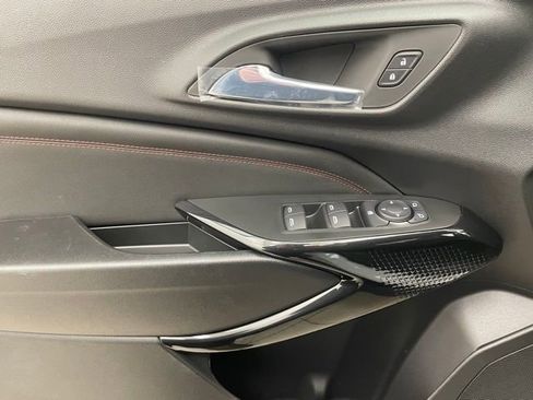 New 2026 Chevrolet Trax RS w/ Sunroof Package image 9