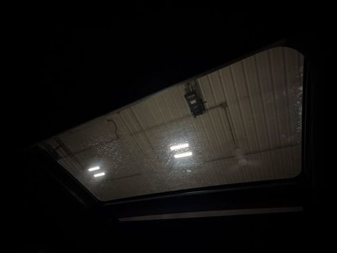 Used 2025 Ford Explorer ST image 3