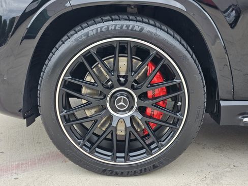 Used 2024 Mercedes-Benz GLS 63 AMG 4MATIC image 11
