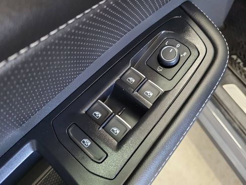 Used 2026 Volkswagen Atlas SEL Premium R-Line AWD/4WD image 23