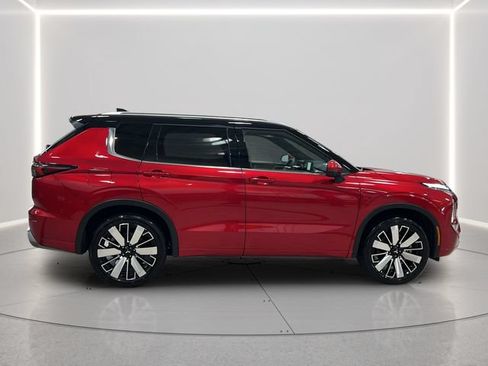 Used 2025 Mitsubishi Outlander SEL AWD/4WD image 6
