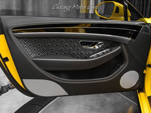 Used 2020 Bentley Continental GT V8 image 29