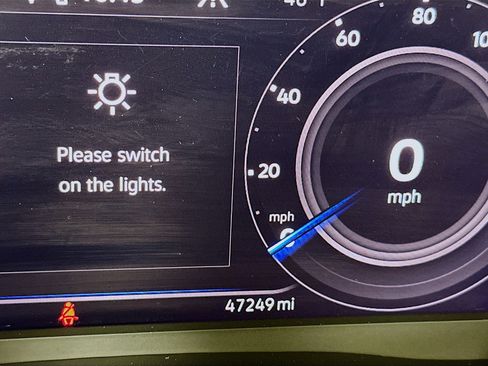 Used 2023 Volkswagen Atlas SE image 19