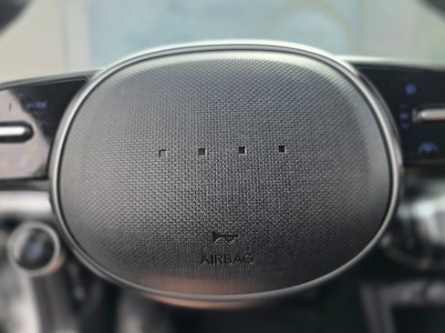 Certified 2024 Hyundai Ioniq 5 SE image 24