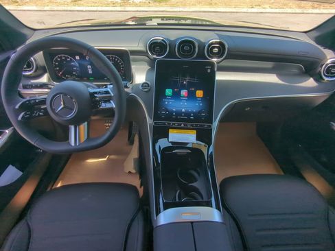 New 2025 Mercedes-Benz GLC 350e 4MATIC image 2