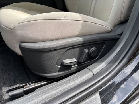 Used 2025 Hyundai Sonata SEL FWD image 22