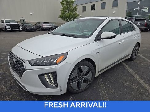 Used 2020 Hyundai Ioniq SEL FWD image 6