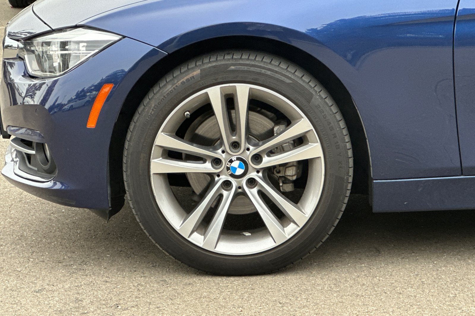 Used 2018 BMW 330i Sedan RWD image 45