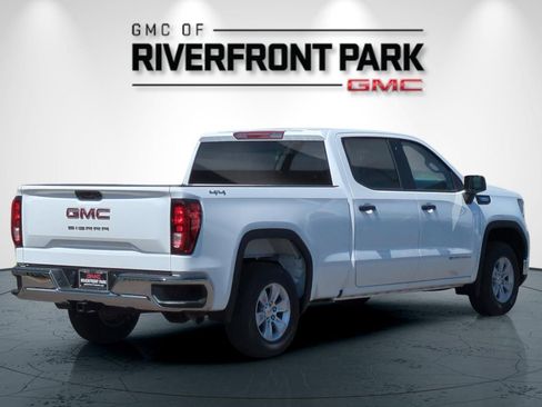 New 2026 GMC Sierra 1500 Pro AWD/4WD image 3