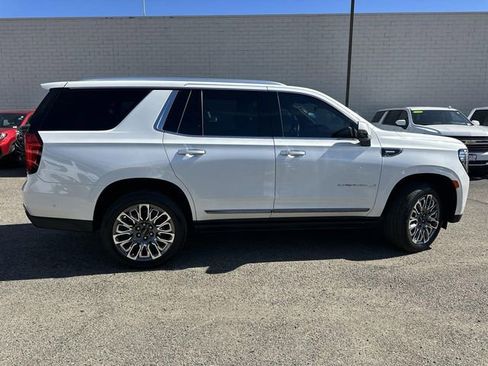 Used 2024 GMC Yukon Denali Ultimate image 3