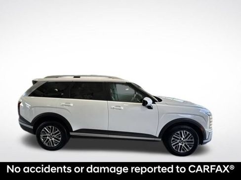 Used 2026 Hyundai Palisade SEL FWD image 2