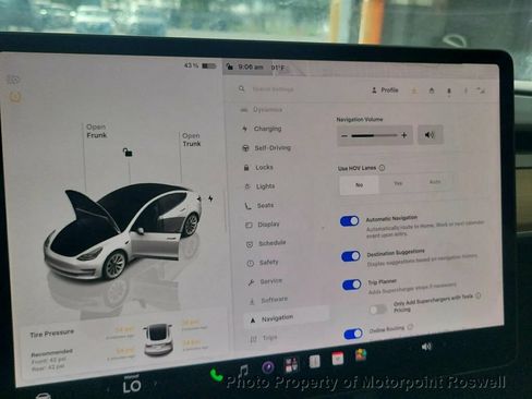 Used 2023 Tesla Model 3 Standard Range RWD image 2