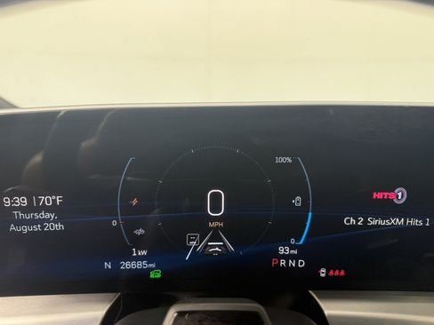 Used 2023 Cadillac Lyriq AWD image 18